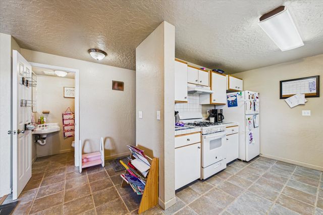 335 C Street, Fields Landing, CA 95537