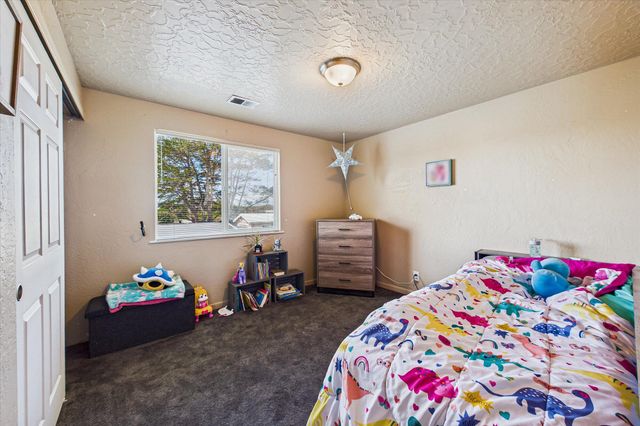 335 C Street, Fields Landing, CA 95537