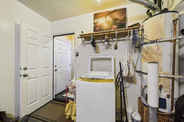 335 C Street, Fields Landing, CA 95537