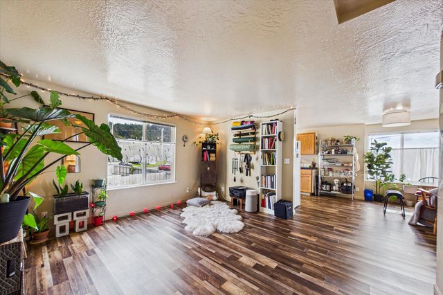 335 C Street, Fields Landing, CA 95537