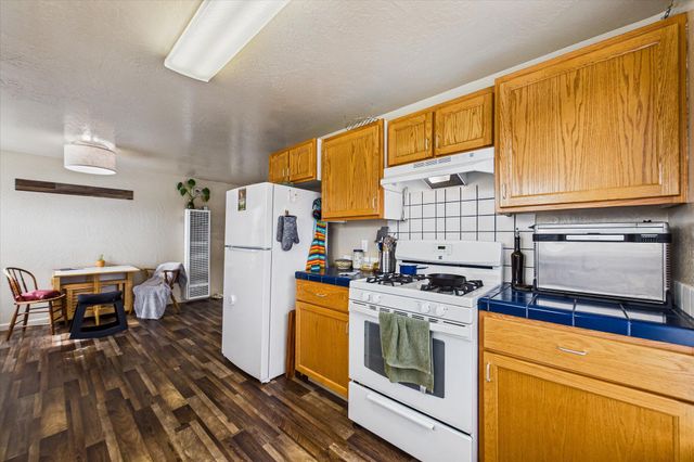 335 C Street, Fields Landing, CA 95537