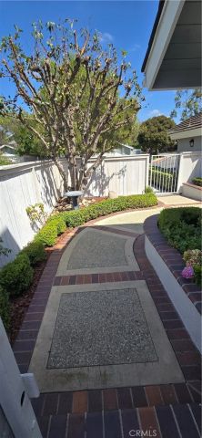 46 Lakeshore, Irvine, CA 92604