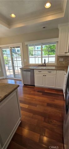 46 Lakeshore, Irvine, CA 92604