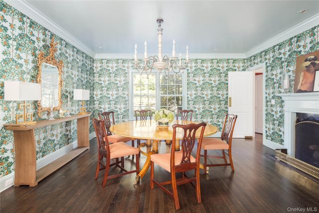 312 Feeks Lane, Mill Neck, NY 11560