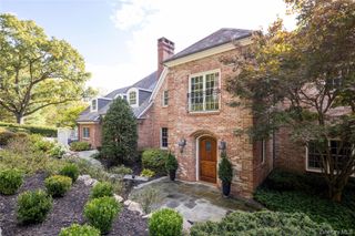 312 Feeks Lane, Mill Neck, NY 11560