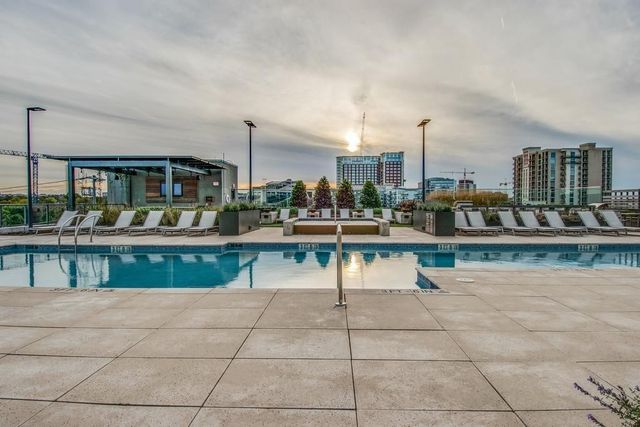 1212 Laurel St Apt 1512, Nashville, TN 37203