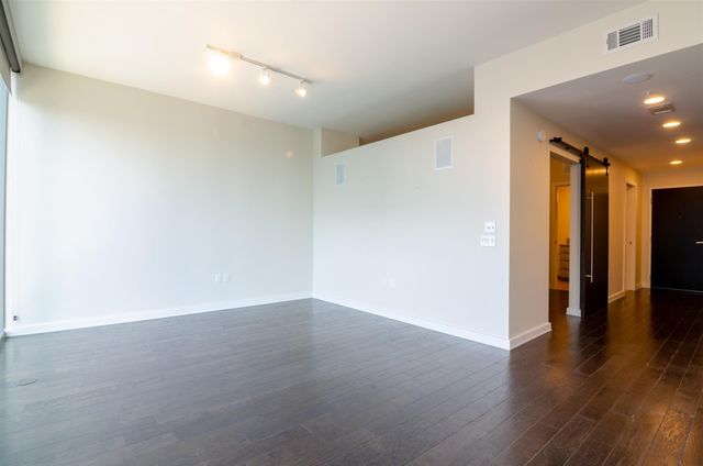 1212 Laurel St Apt 1512, Nashville, TN 37203