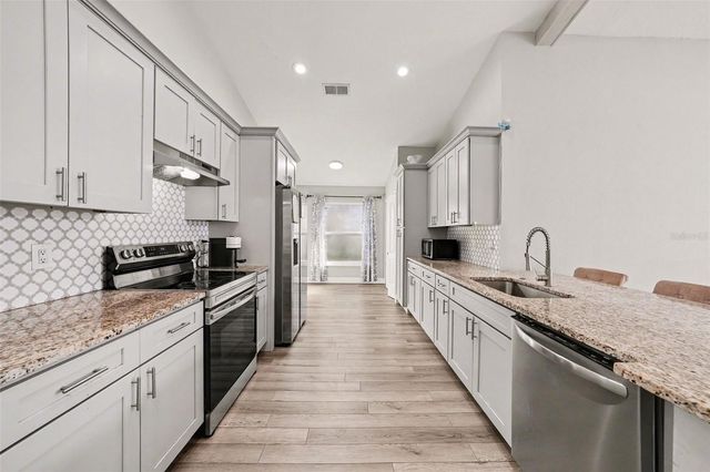 12524 MIDPOINTE DRIVE, Riverview, FL 33578