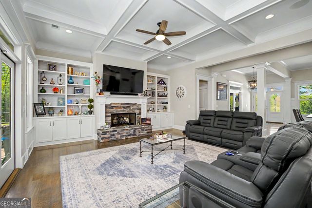 126 Raintree Court, Newnan, GA 30265