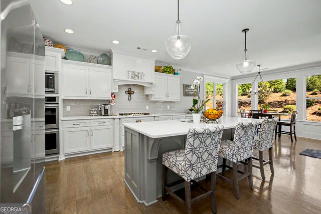 126 Raintree Court, Newnan, GA 30265