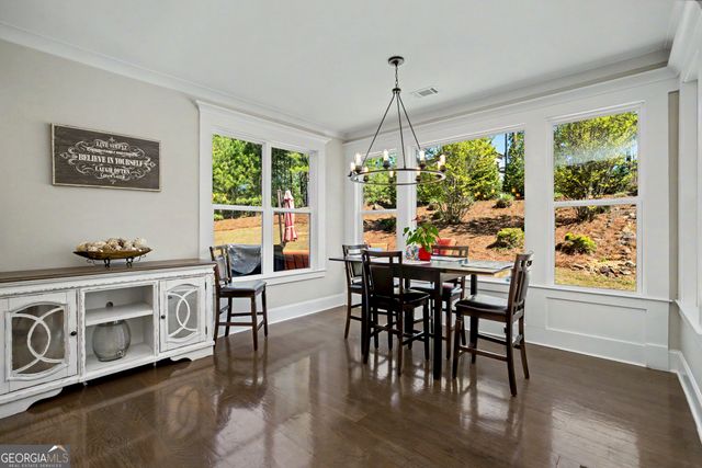 126 Raintree Court, Newnan, GA 30265