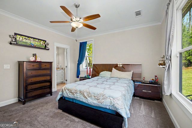 126 Raintree Court, Newnan, GA 30265