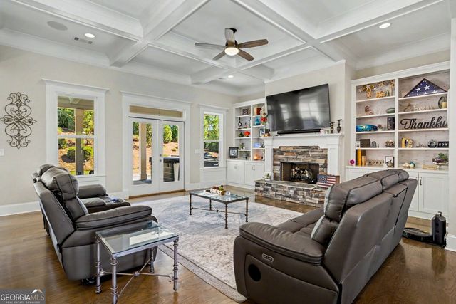 126 Raintree Court, Newnan, GA 30265