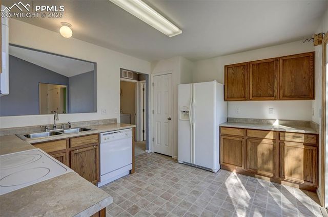 12874 Oakland Hills Road, Peyton, CO 80831