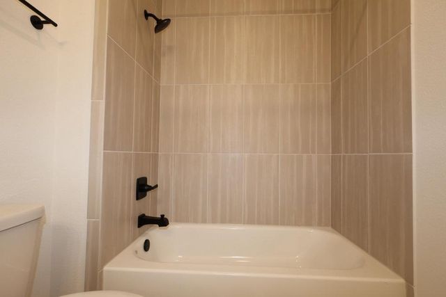 2728 Cressman CV, Round Rock, TX 78665