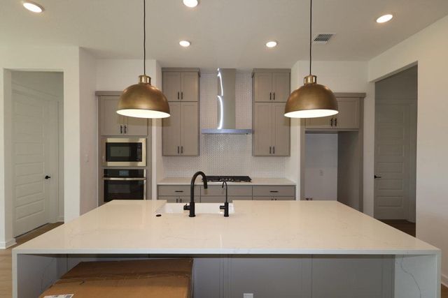 2728 Cressman CV, Round Rock, TX 78665