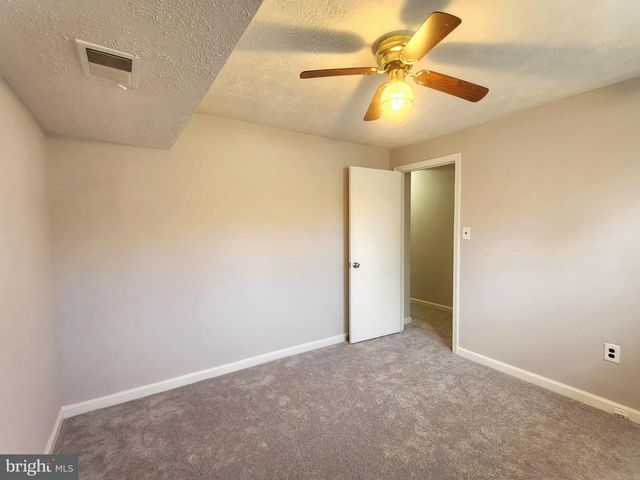 11646 COSCA PARK DR, Clinton, MD 20735