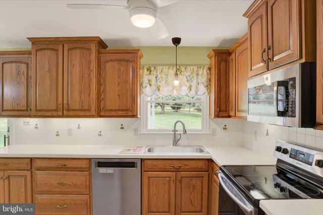 344 RICH VALLEY RD, Carlisle, PA 17015