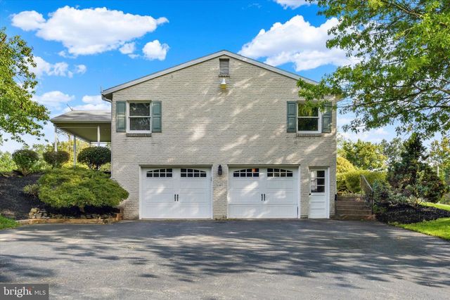 344 RICH VALLEY RD, Carlisle, PA 17015