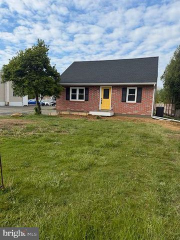 2626 W PHILADELPHIA AVE, Oley, PA 19547