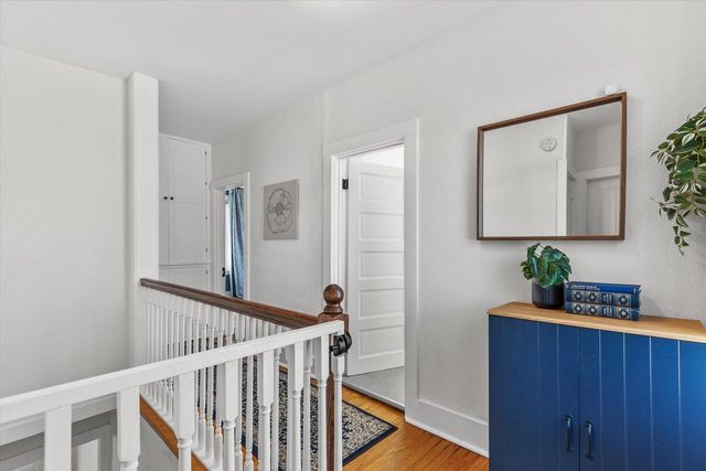 46 S Concord ROAD, Oconomowoc, WI 53066