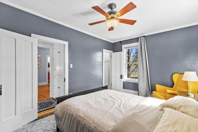 46 S Concord ROAD, Oconomowoc, WI 53066