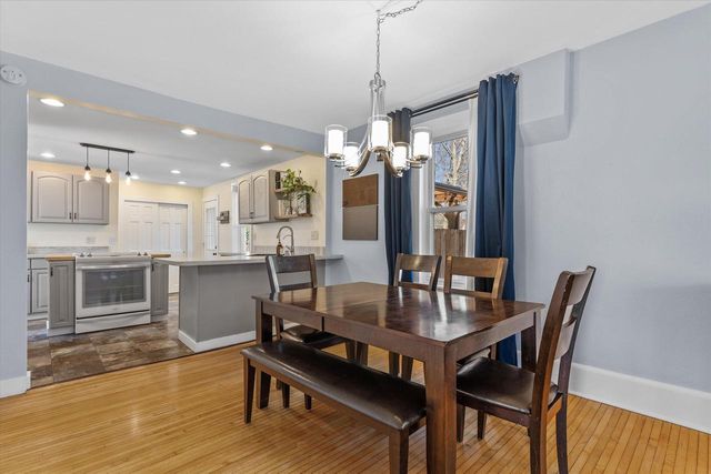 46 S Concord ROAD, Oconomowoc, WI 53066