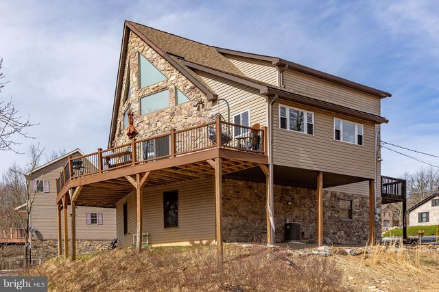 208 PINE VALLEY LN, Hazle Township, PA 18202