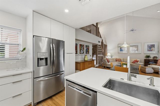 2506 N Fairway Drive N, Jupiter, FL 33477