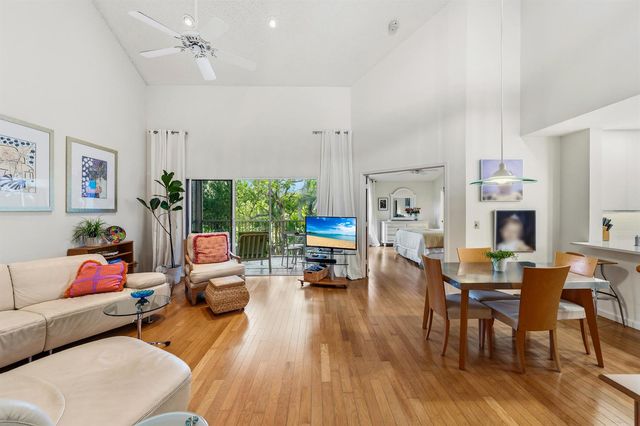 2506 N Fairway Drive N, Jupiter, FL 33477