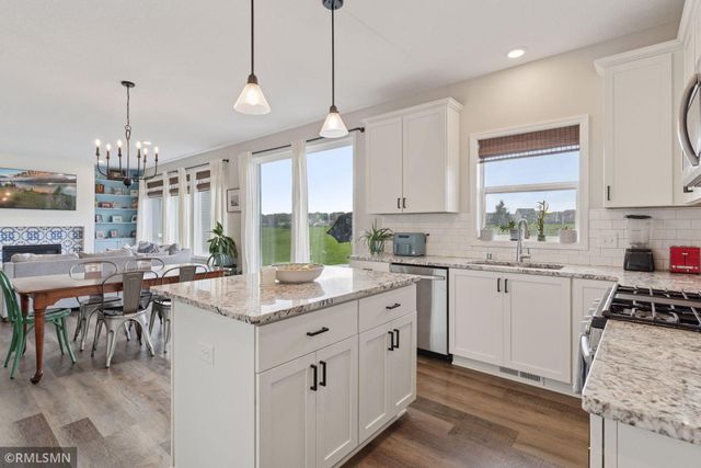 6388 Jeffery Avenue S, Cottage Grove, MN 55016