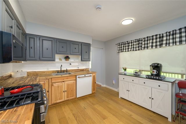 3072 Tallmadge Road, Kent, OH 44240