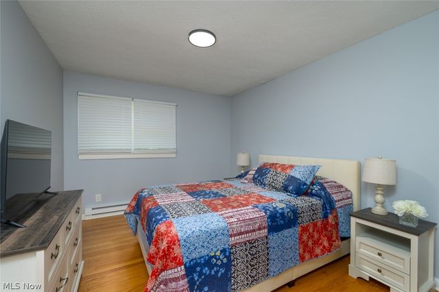 3072 Tallmadge Road, Kent, OH 44240