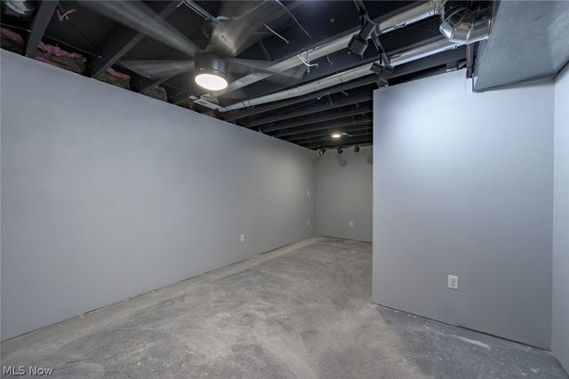 3072 Tallmadge Road, Kent, OH 44240