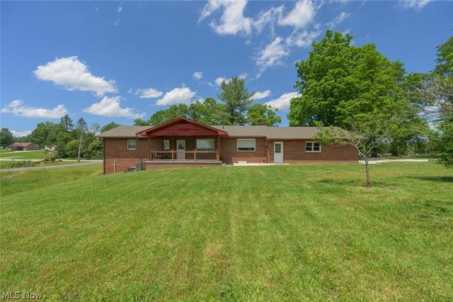 3072 Tallmadge Road, Kent, OH 44240