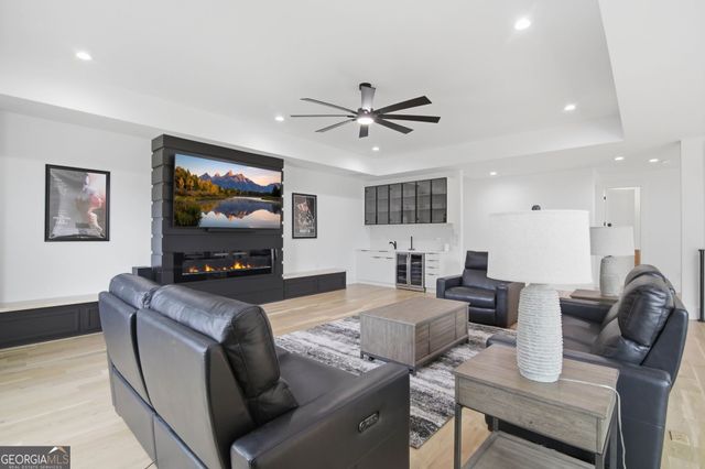 1255 Em Croy Road, Buford, GA 30518