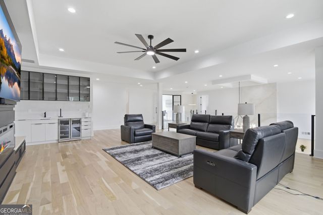 1255 Em Croy Road, Buford, GA 30518