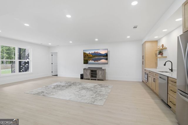 1255 Em Croy Road, Buford, GA 30518