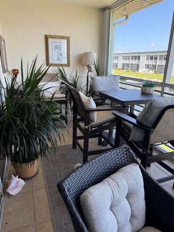 117 LEHANE Terrace 206, North Palm Beach, FL 33408