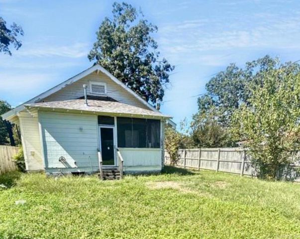 1620 Pike Avenue, North Little Rock, AR 72114