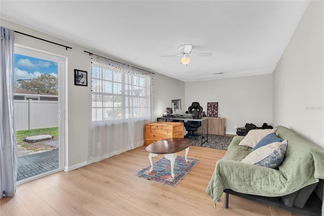 3307 W BRADDOCK STREET, Tampa, FL 33607