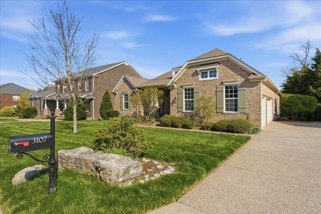 3107 Oxford Dr, Mount Juliet, TN 37122