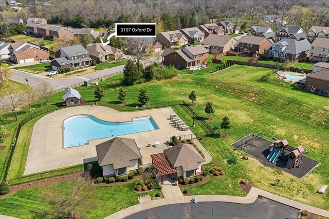 3107 Oxford Dr, Mount Juliet, TN 37122