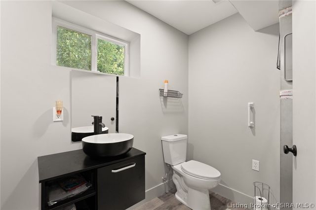 807 Woodland Avenue, Corydon, IN 47112