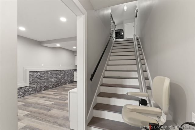 807 Woodland Avenue, Corydon, IN 47112