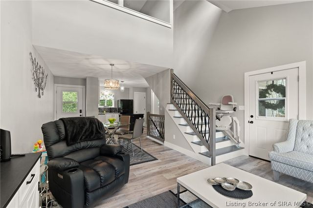 807 Woodland Avenue, Corydon, IN 47112