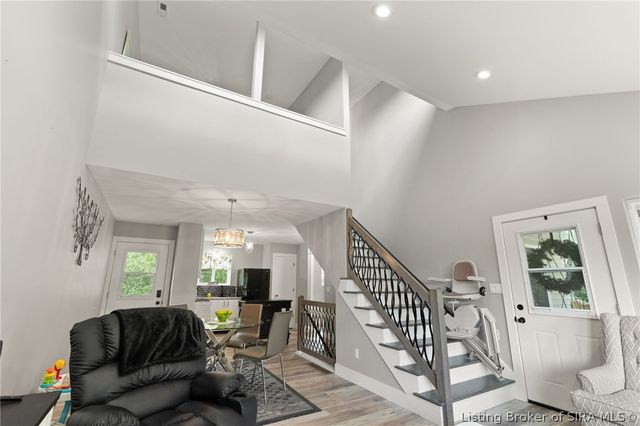 807 Woodland Avenue, Corydon, IN 47112