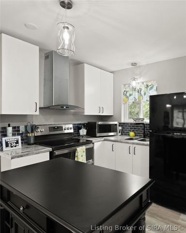 807 Woodland Avenue, Corydon, IN 47112