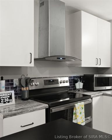 807 Woodland Avenue, Corydon, IN 47112