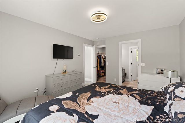 807 Woodland Avenue, Corydon, IN 47112